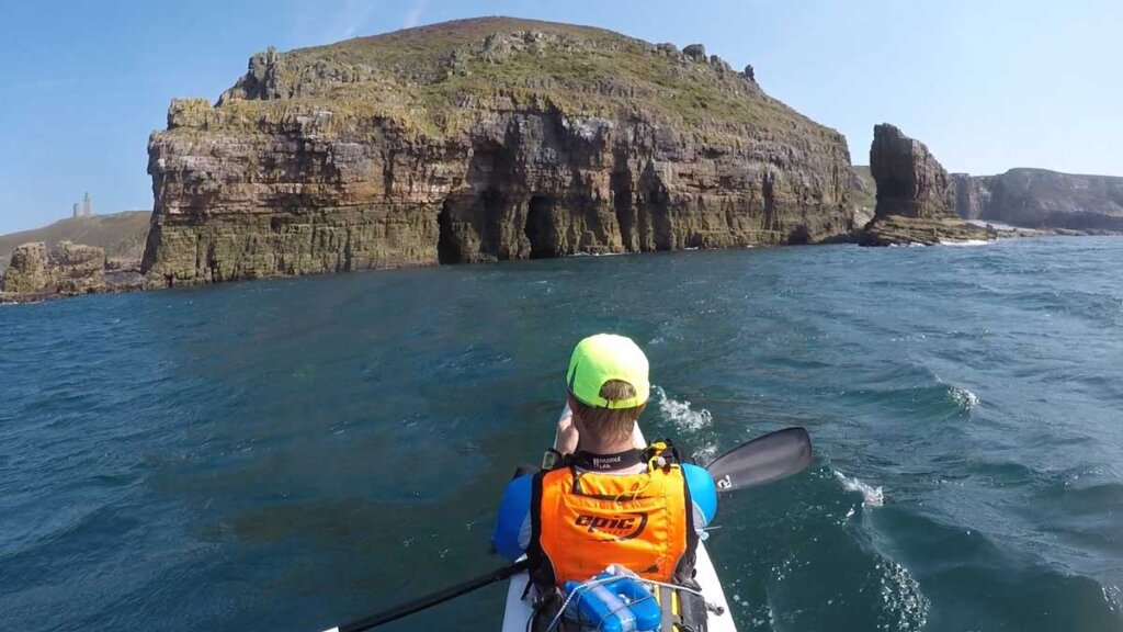 kayak expedition Cap Frehal Cliffs