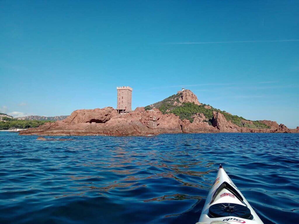 Ile d'Or, Pointe du Dramont sea kayak canoe