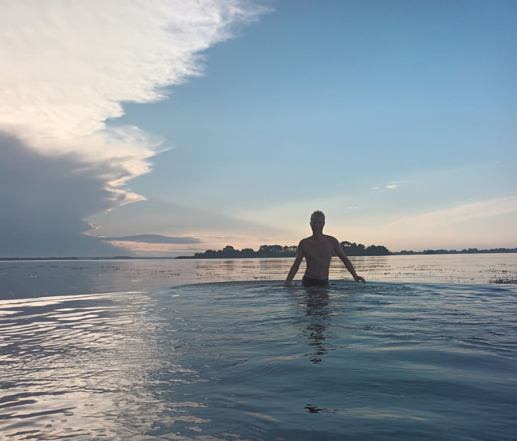 swimming gulf de morbihan